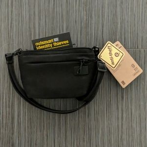 Pacsafe cross body/hip purse Citysafe CS25